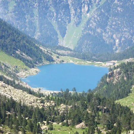 Maison Charmante A Avec Vue Montagne Сasa de vacaciones *