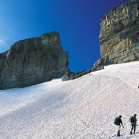 Vakantiehuis Maison Charmante A Avec Vue Montagne